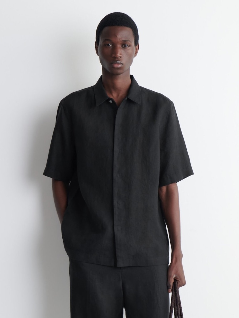 COS 100% Linen Short Sleeve Shirt Black Hidden Placket NWT Size Large